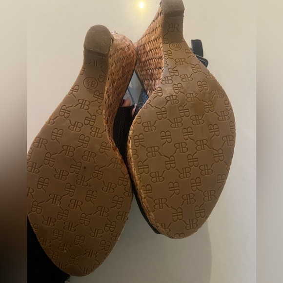 Banana Republic Black Leather Slingback Peep toe Espadrille Wedges 8.5 - Picture 2 of 4